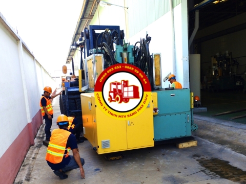 Quy trình nâng hạ ,đưa máy móc vào vị trí