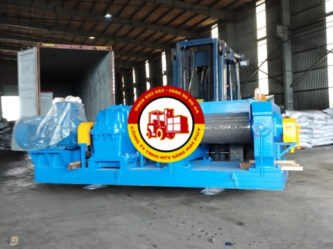 Nâng hạ máy cán cao su 18 tấn Cty Tân Tỷ