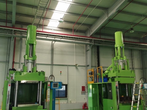 Nâng cẩu lắp ráp máy tại công ty PYUNGIL VINA (2023 )