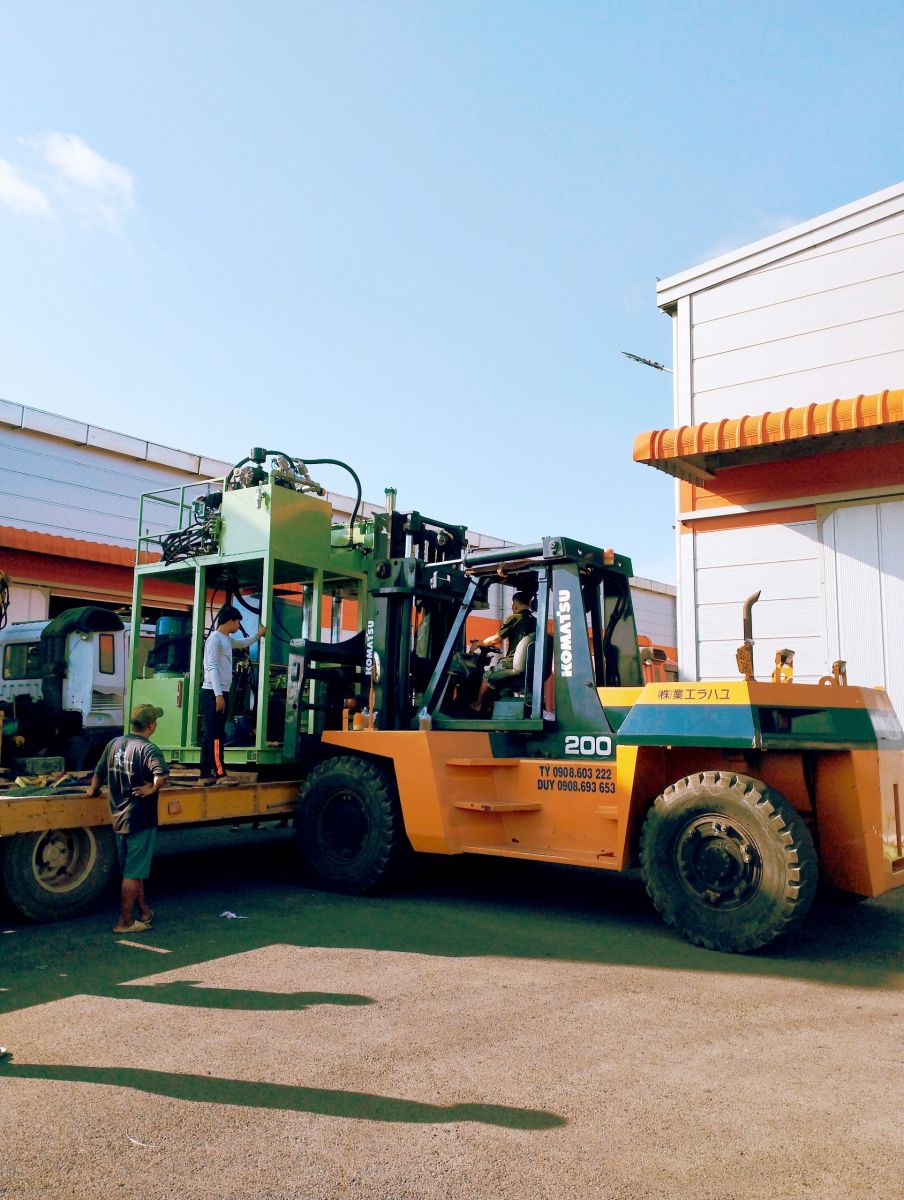 Nâng Cẩu Sáng Mai Duy